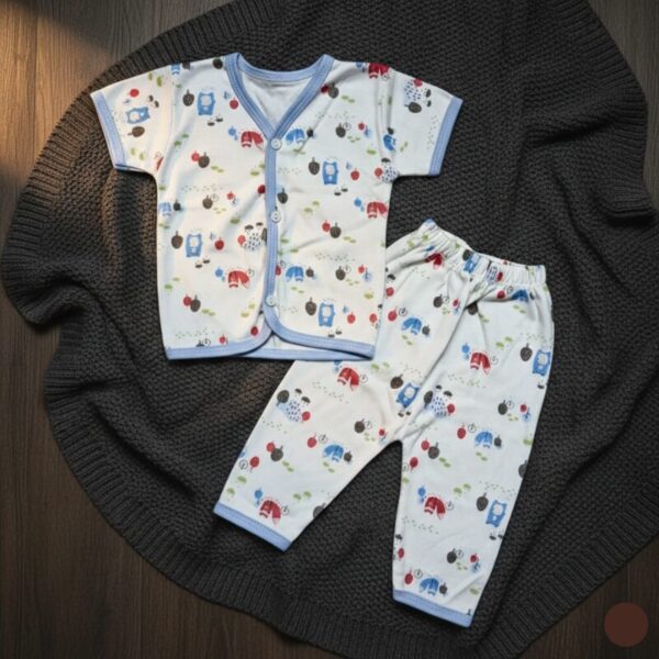 Baby Sleep Suit With Unisex Prints For New Born