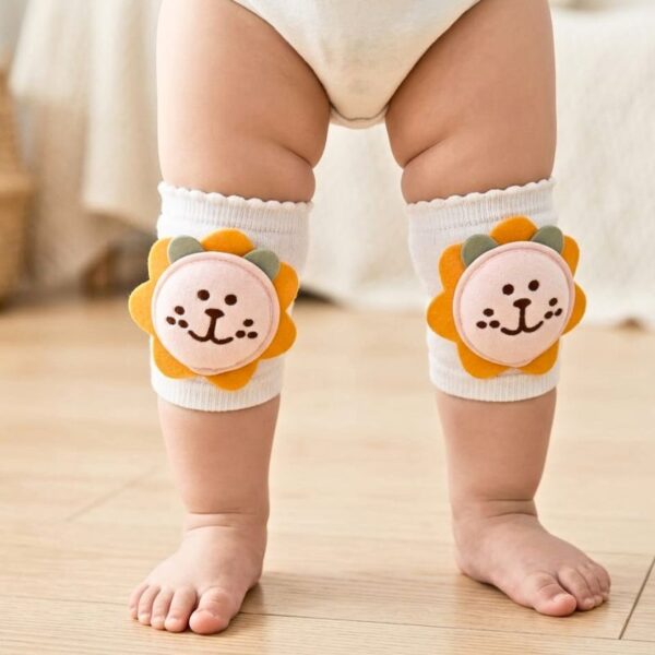 Little Simba Luxury Lion Mane Baby Knee Pads
